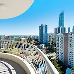 Acapulco 2 Bedroom Ocean View Surfers Paradise - Coasthm